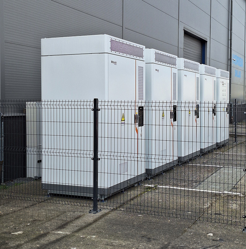 Velkokapacitn� bateriov� �lo�i�t�